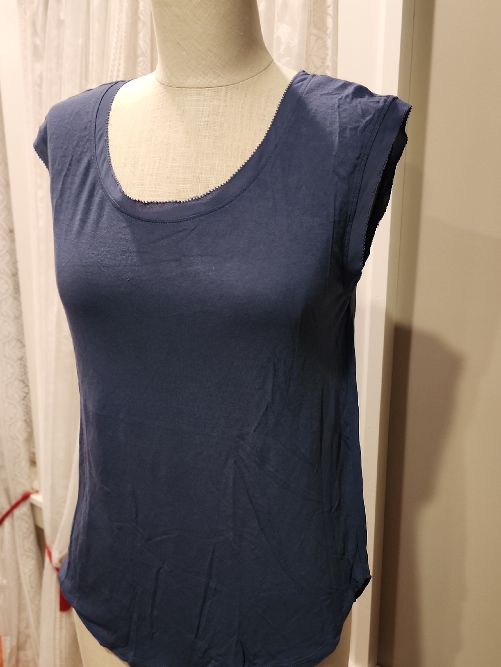 LOFT Navy Scoop Neck Cap Sleeve Tank